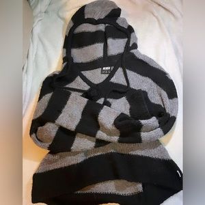 Minga London Sweater